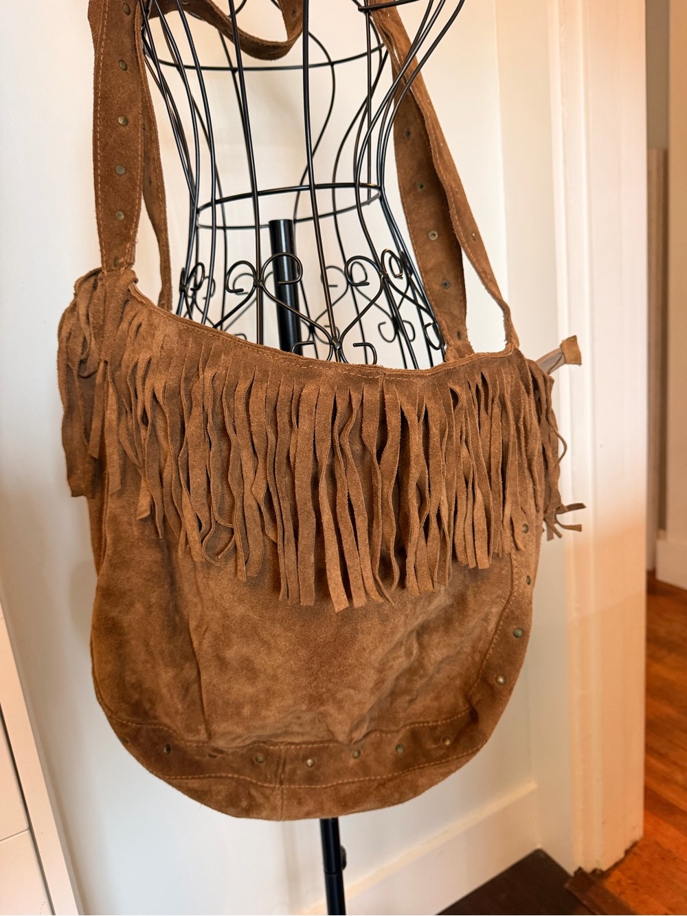 Fringe Suede Hobo Shoulder Bag - Brown